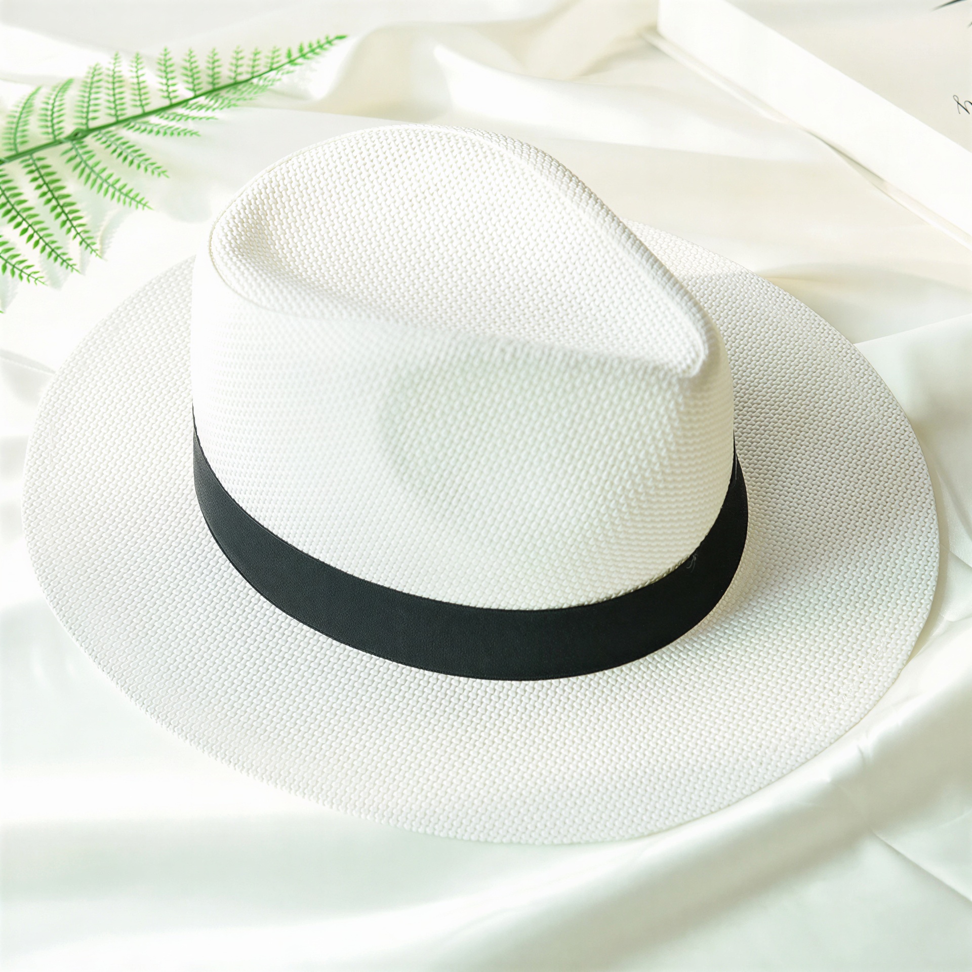 Chapeaux en paille uni à large bord avec ruban pour homme et femme 6